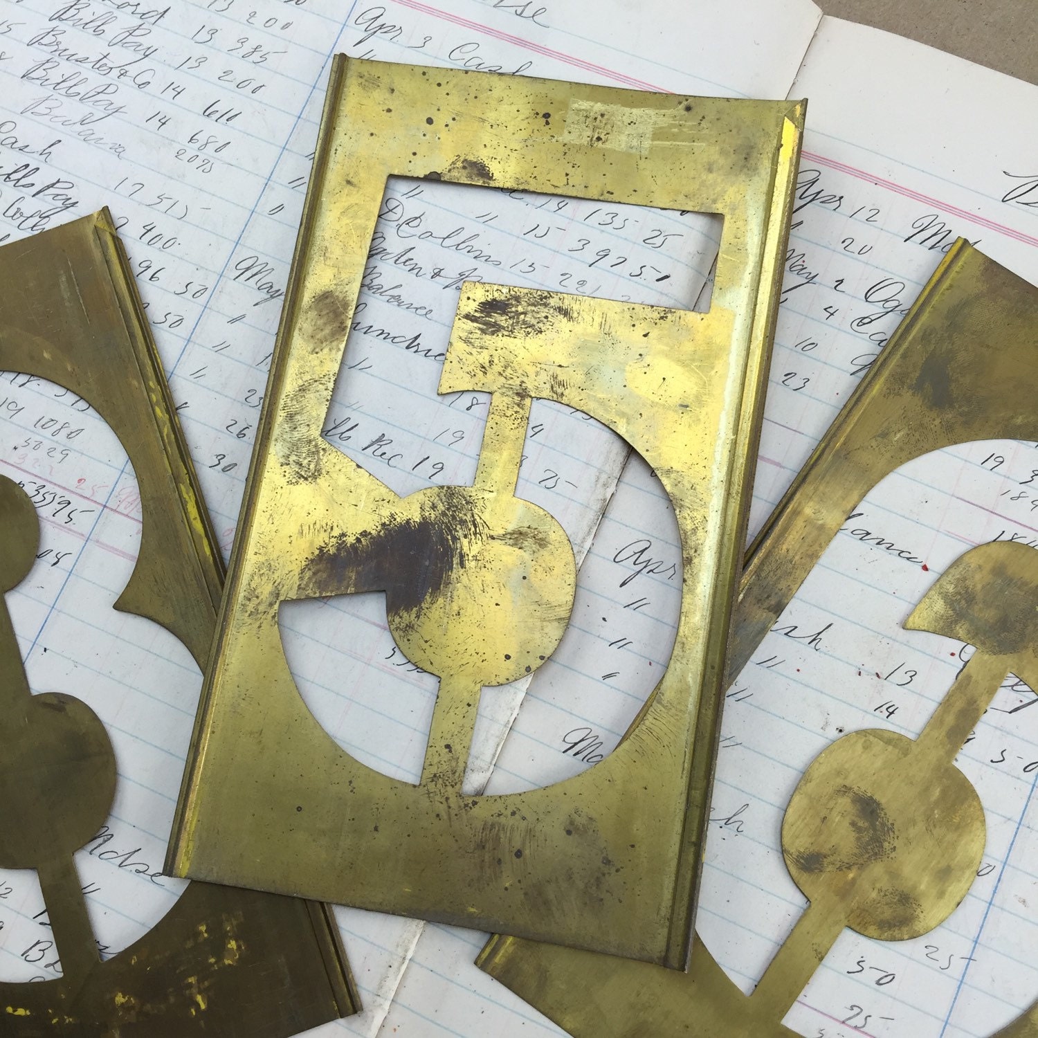 antique-brass-stencil-numbers-vintage-brass-stencils-industrial-stencil-metal-stencils