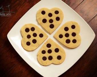 36 Organic BIG Heart Shaped Vanilla Cookies, 12 Cinnamon Doughnuts (Low Carb, Sugar Free, Gluten Free, Grain Free)