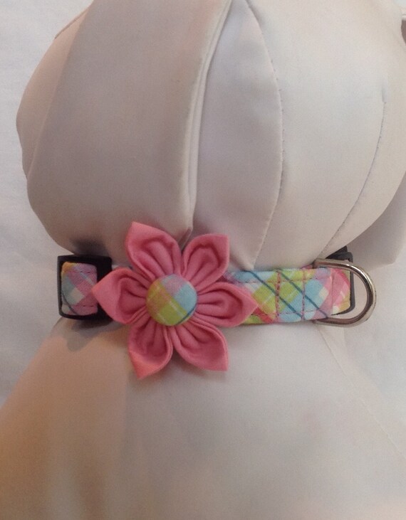 Dog Collar Flower Set Pink And Green by chiwawagearharnesses