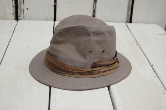 Canvas Fedora Hat. Mens size small canvas Fedora by suitablebags