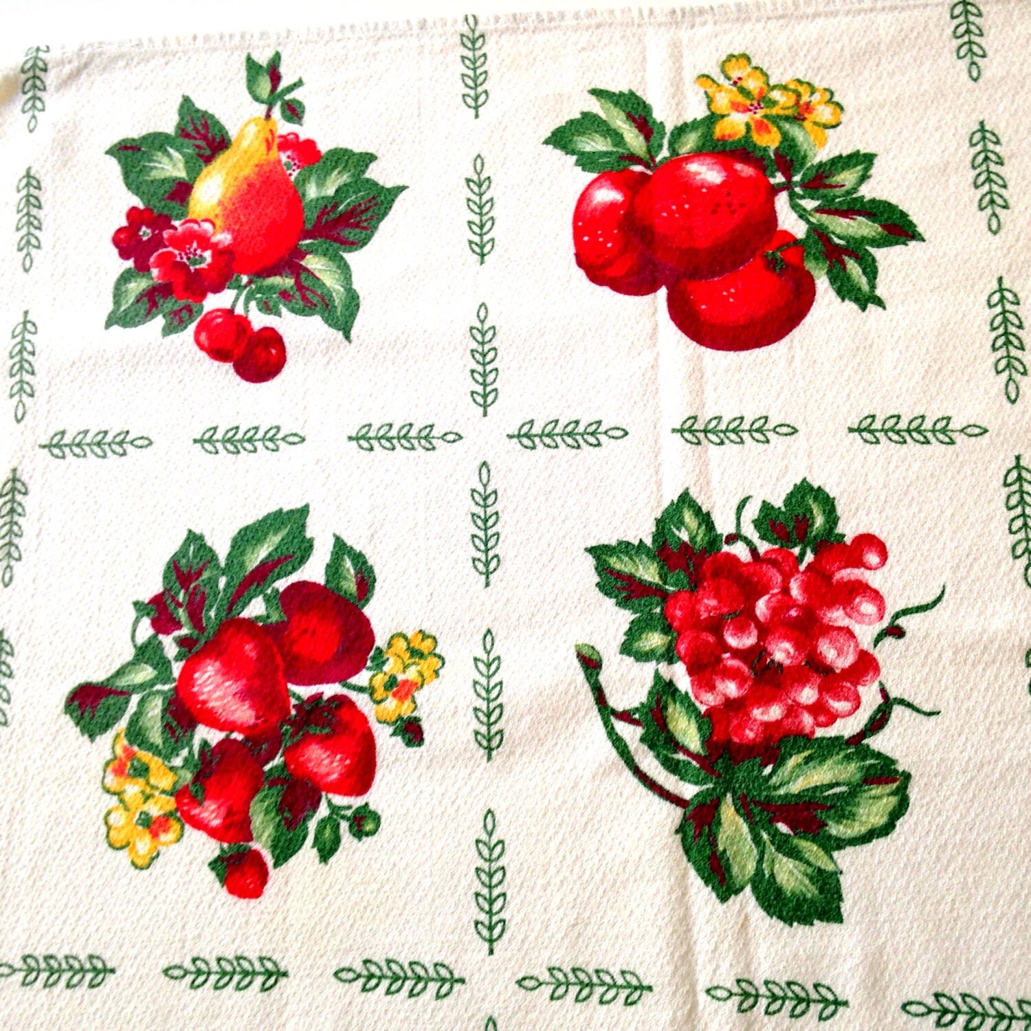 Fruit Tablecloth 1950s Vintage Kitchen Tablecloth by BlueMoonAttic