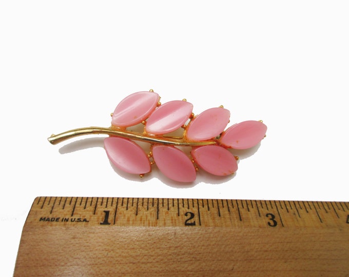 Pink Leaf Brooch - Thermoset Plastic flower - mid century pin