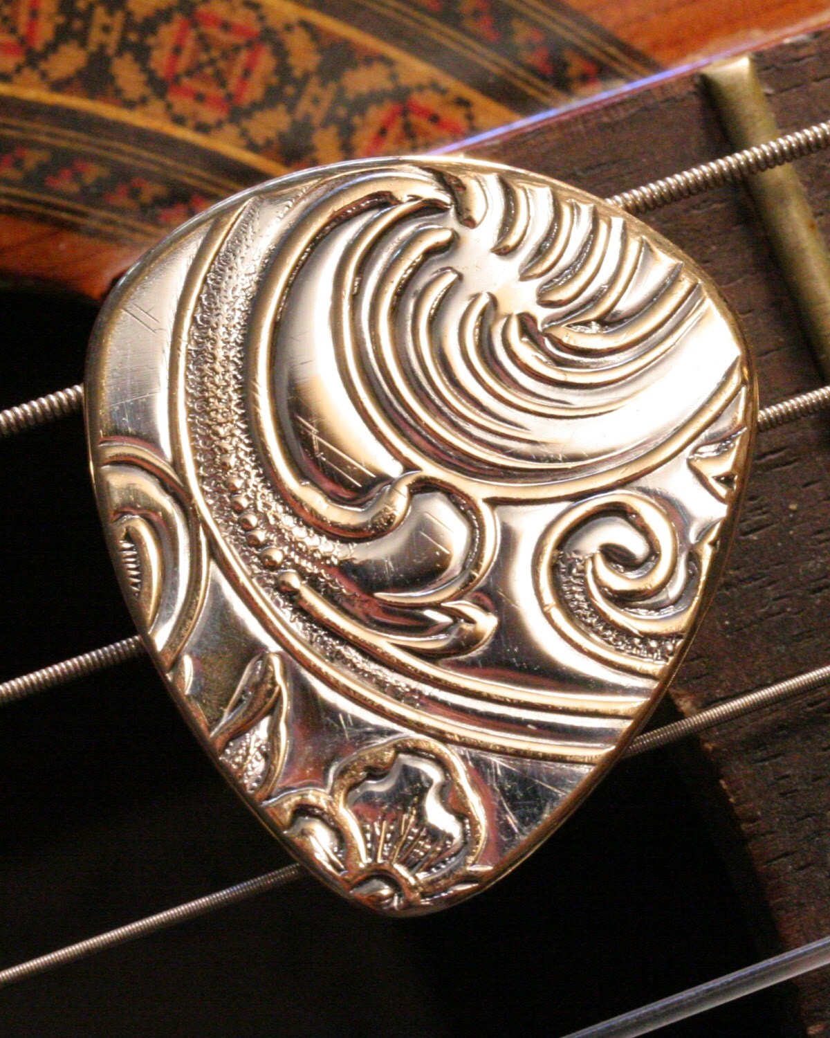 Antique Silver Brass Metal Guitar Pick .7mm 351 Style Standard