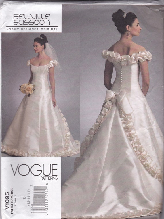 V1095 Vogue  Wedding  Dress  Sewing  Pattern  by JLGsSewingPatterns