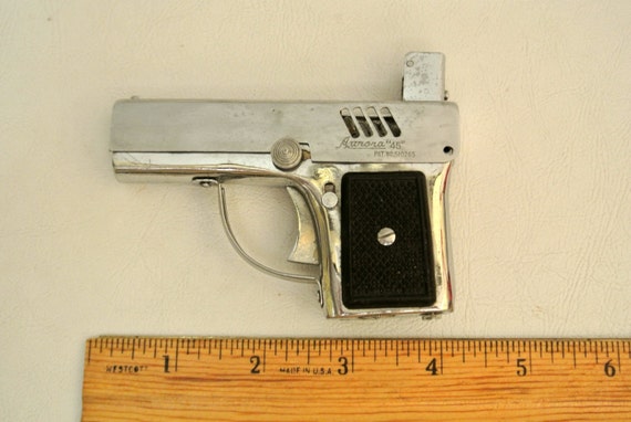 Vintage Penguin Aurora 45 Pistol Flashlight Cigarette Lighter