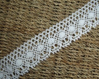 Natural Cluny Lace Trim, Antique whie Cotton Cluny Lace, Crochet Lace Edging, 1 3/4" Wide, By the Yard