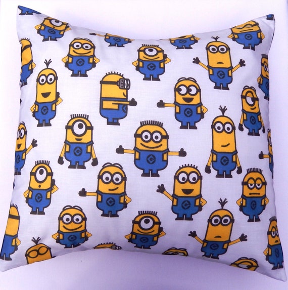 despicable me minion pillow pet despicable me minion pillow pet