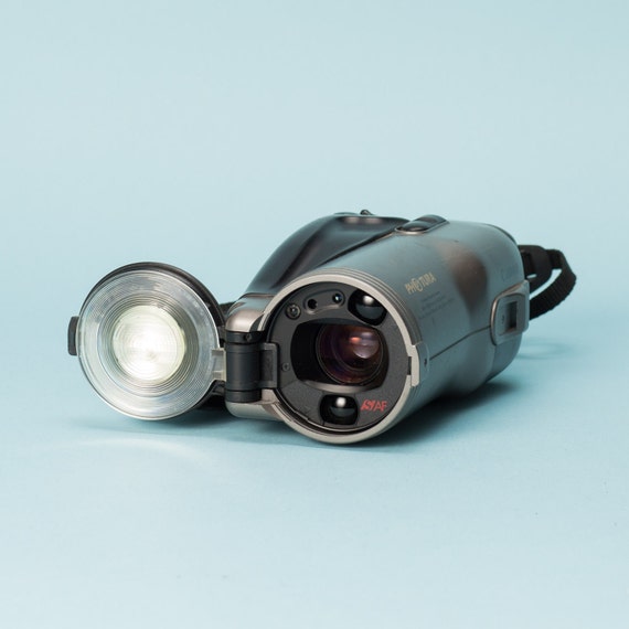 Canon Photura 35mm Vintage Point and Shoot Camera w/ Zoom Lens