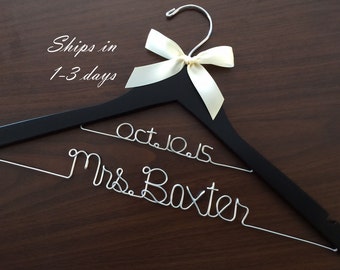 Double line hanger, wedding photos, bridal, Wire wrapped hanger with ribbon, name hanger, bridal hanger, bridesmaid hanger, hanger, bride