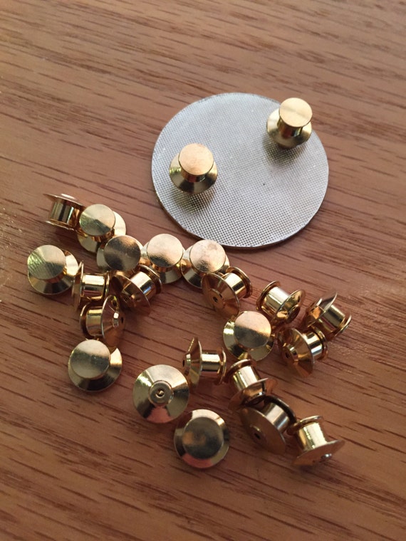 Locking Backs for Lapel Pins
