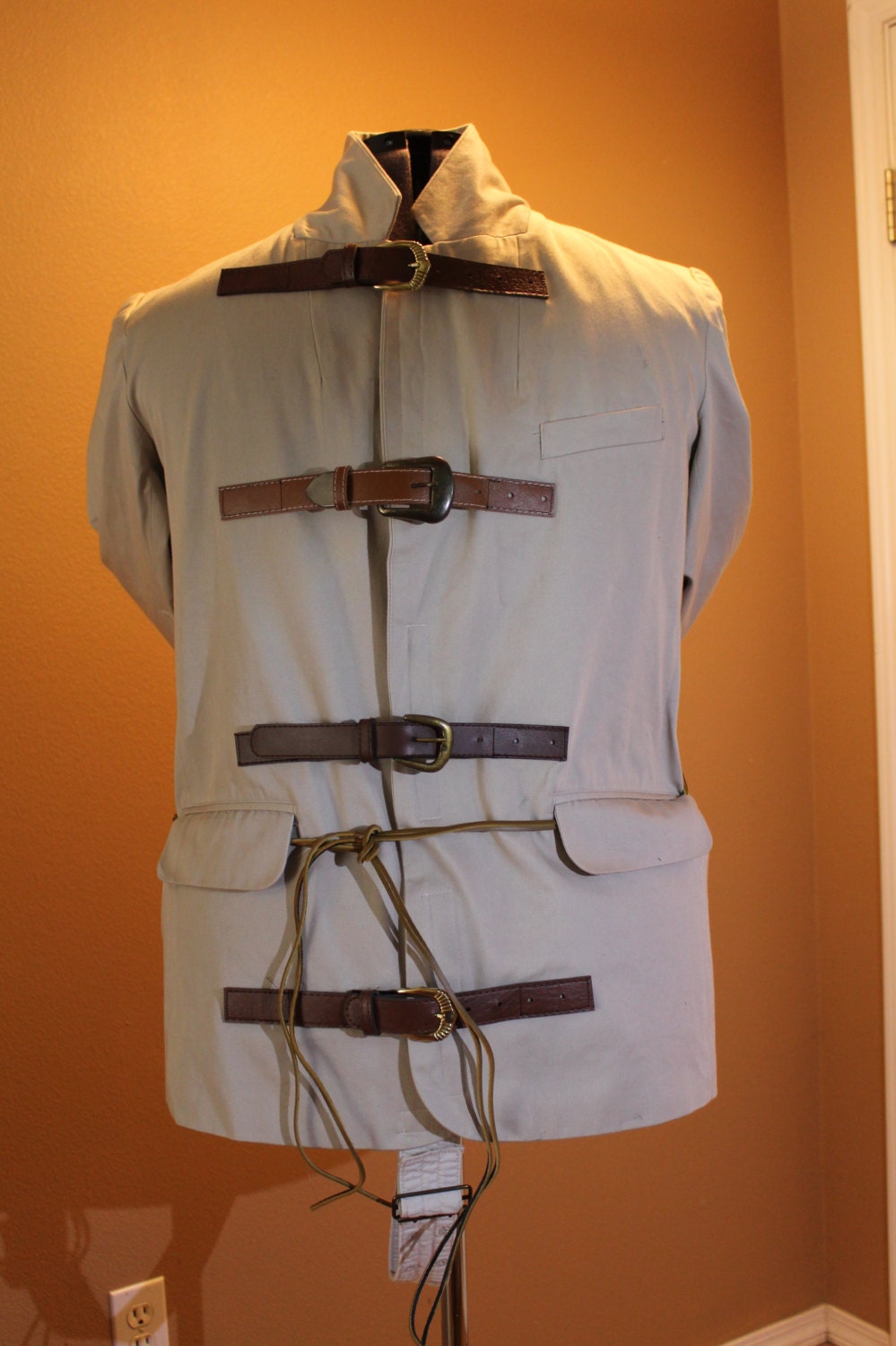 How to make a straight jacket