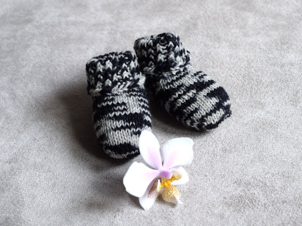 Baby socks zebra striped baby socks stayon socks black and