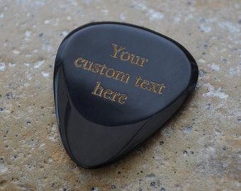 Professional Custom Engraved Guitar Pick / Plectrum. Buffalo horn (black).
