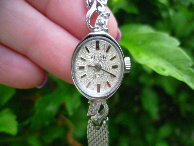 elgin ladies wrist watch vintage