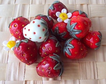 Strawberry. Handmade Hollow Lampwork Bead (1 pc). Light Red, Dark Red, Unripe Lampwork Strawberry Beads. Summer Lampwork Berries.