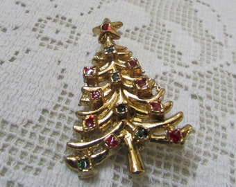 vintage 60's Christmas tree pin brooch with red and green enamel