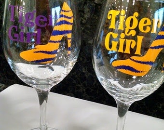 Tiger Girl Wine Glass (LSU)