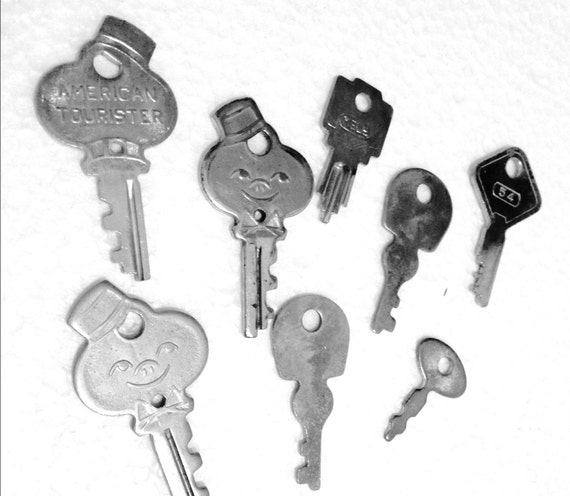 luggage keys