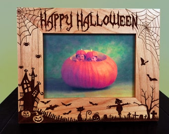 Personalized Halloween Picture Frame, Halloween Decor, custom picture frame, Halloween Frame, Wood Frame, Engraved Gift