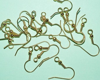 20 Shiny Gold Plated French Earwire Hooks (3011501)