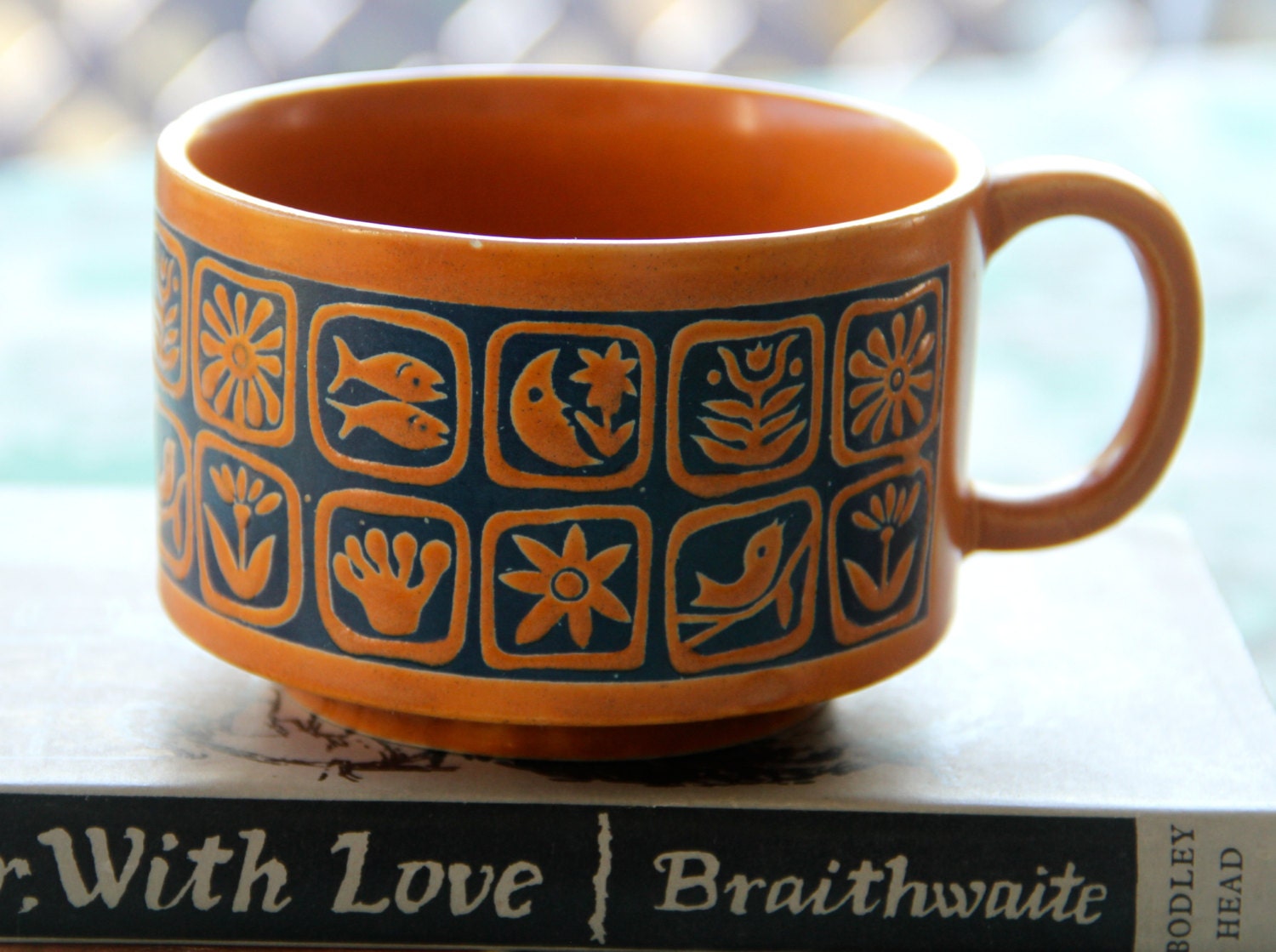 Vintage, 1970s Retro Ceramic Soup Mugs Haute Juice