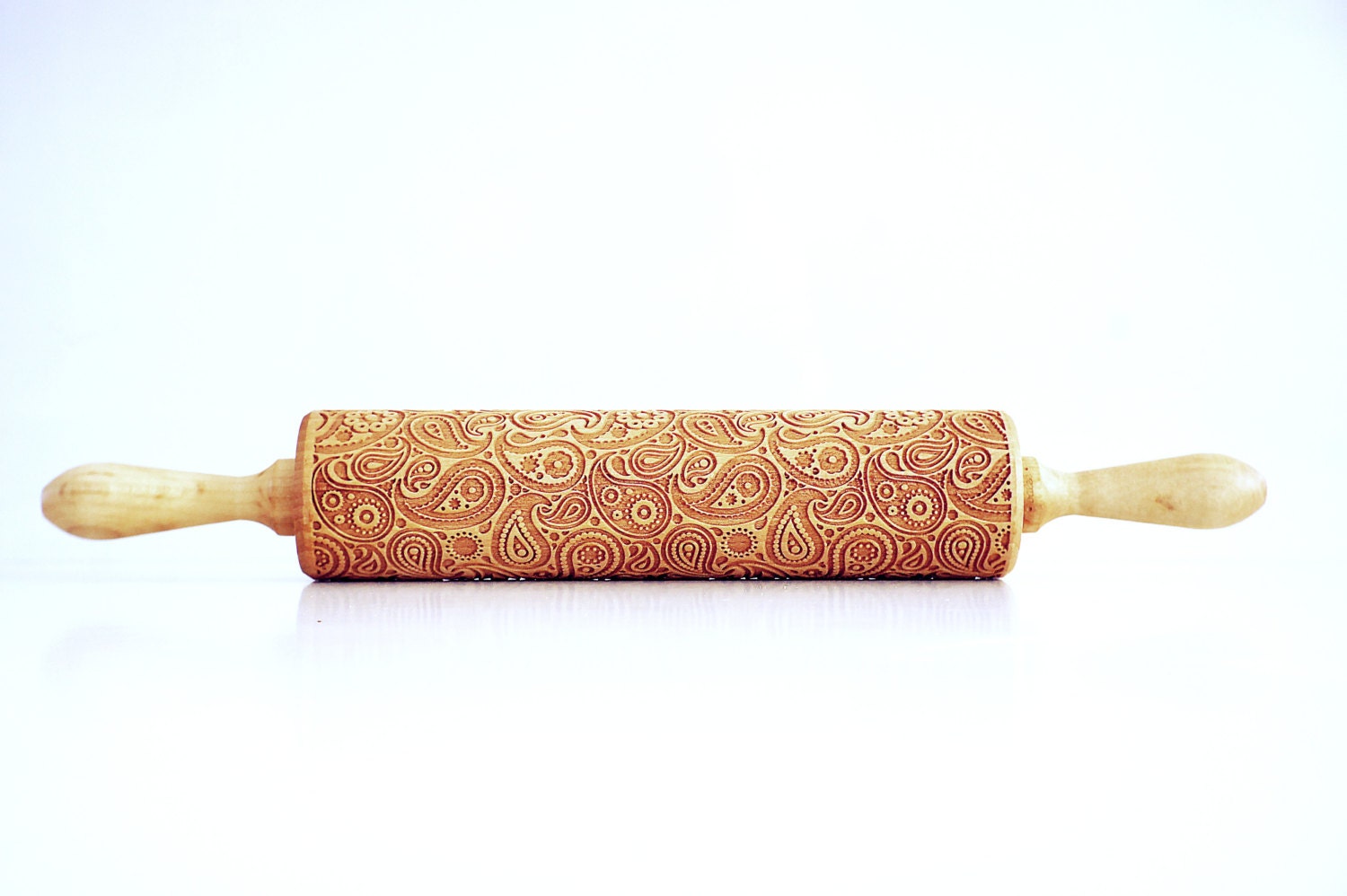 Rolling pins engraved PAISLEY embossing rolling pin laser