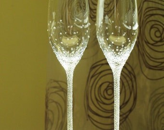 Personalized Champagne Wedding Flutes, Set of 2, Wedding glasses, Bride and Groom, Swarovski Crystals, Brilliant Wedding, champagne glasses