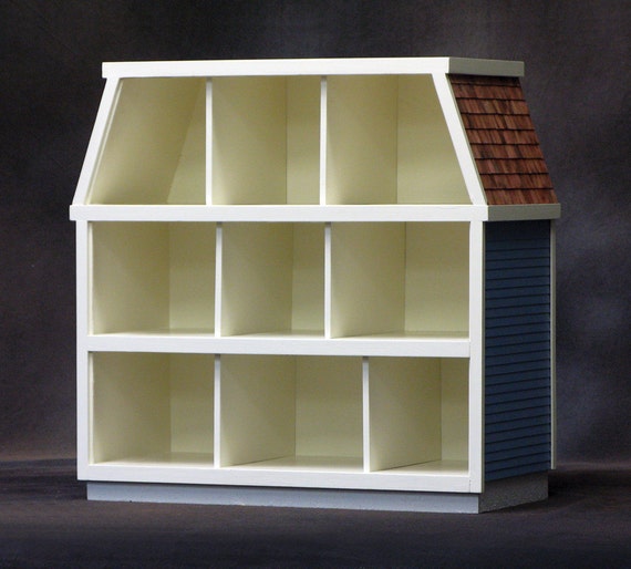 Miniature Display Showcase for Dollhouse Miniatures or Small