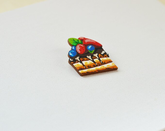 Sweet Life // Wooden brooch is covered with ECO paint // Laser Cut // 2017 Best Trends // Fresh Gifts // cake // pastry //