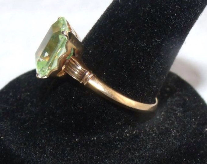 Storewide 25% Off SALE Vintage Art Deco 10k Gold Large Green Designer Cocktail Ring Featuring Baguette Prong Set Design