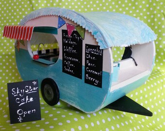 Caravan Miniature Model