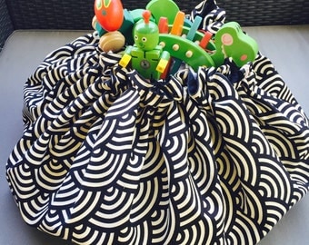 Geometric monochrome Kids and Baby Playmat and Bag Kids play mat blocks mat Toy storage Bag Round rug black cream
