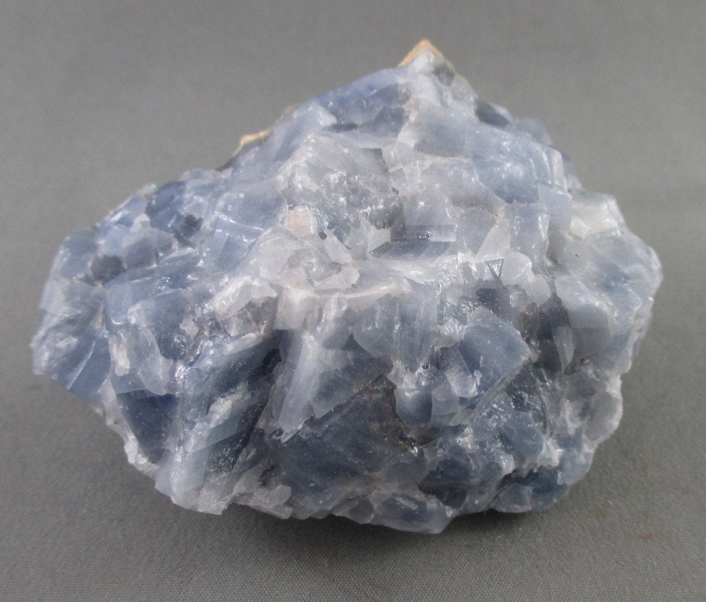 blue calcite throat chakra rocks minerals healing blue calcite throat chakra rocks minerals healing