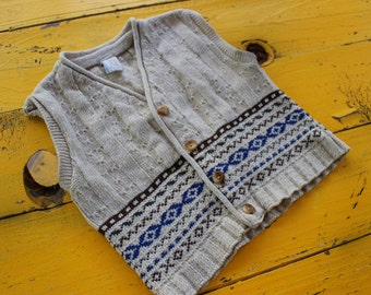 Vintage BOY Size 3T Oatmeal Knit Sweater Vest, vintage boy sweater vest, vintage boy size 3t, vintage boy sweater size 3T, 3T old man