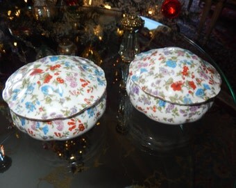JAPAN DRESSER JARS with Lids