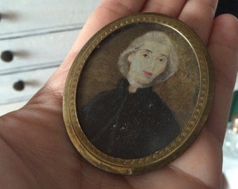 Large Fine VICTORIAN Oval PORTRAIT Miniature Locket