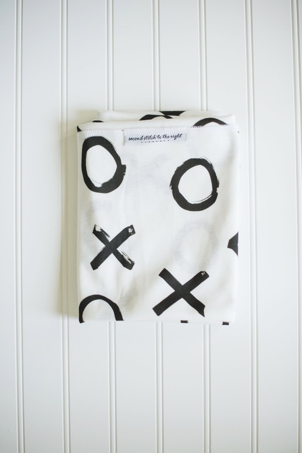 XO Pattern Blanket. Organic Swaddling by 2ndStitchtotheRight