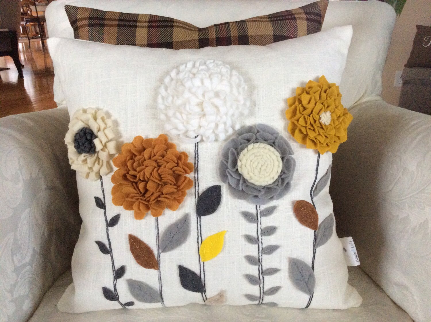 Floral Felt Appliques Pillow 3D Pillow Cover 3D Floral