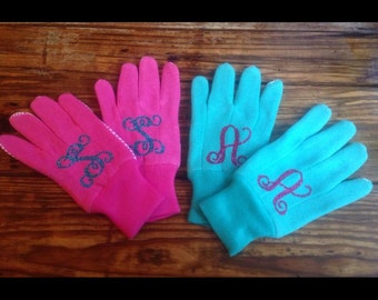 Gardening gloves w/ vinyl monogram