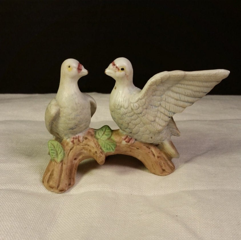 White Doves Figurine Vintage Small Porcelain Dove Figurine