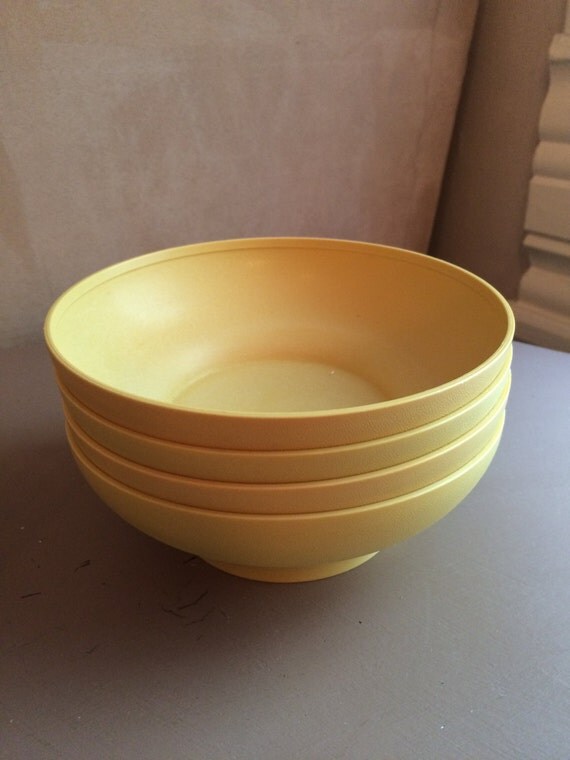 Mustard Yellow Tupperware Bowls Set of 4