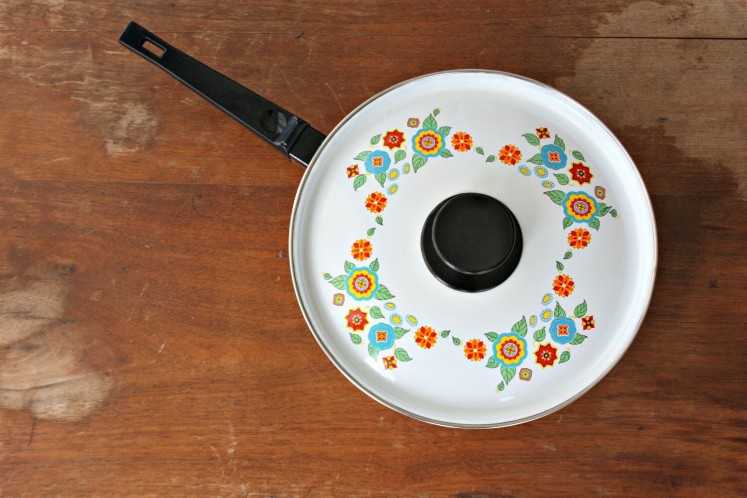 SALE-Flowered Enamel Covered Frying Pan Skillet