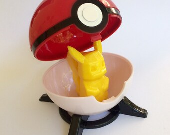 Pokemon pokeball, pokeball terrarium, pokemon, toy, pikatchu, ball, toy for kids, ultra ball, pokemon go, real poke ball, 3D printed,