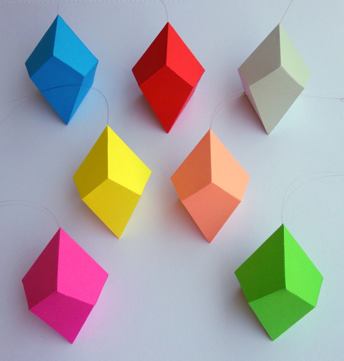 DIY Geometric Paper Gem Ornaments mixed-colours Set by paperflap