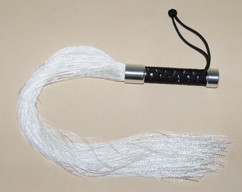 String Flogger - Metal Handle