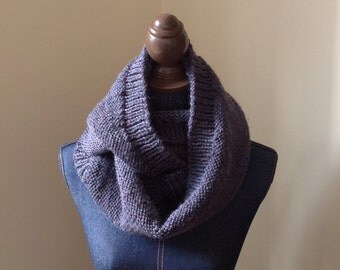 Knit Infinity Scarf // Chunky Scarf // Circle Scarf // Cowl // The Classic