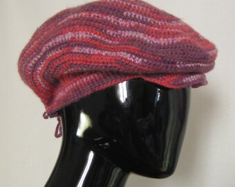 Women knit hat Dapper Flat hat Crochet hat handmade Visor hat Golf cap Oversized hat Violet Gift for Mom Gift for wife Old fashioned Lilac