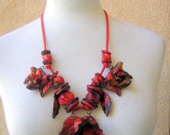 Necklace Chunky Hand Crafted Marble RED Polymer - Tropical Statement Piece