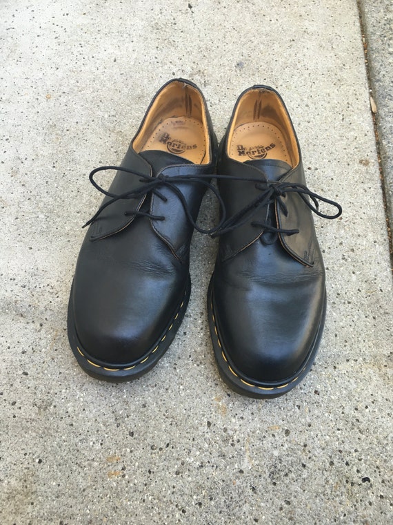 Dr. Martens Vintage Low Classic UK 11 Doc Marten Shoes Made