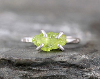 Peridot Sterling Silver Ring - Raw Uncut Rough Peridot - Green Gemstone Ring - August Birthstone Ring - Peridot Stacking Ring